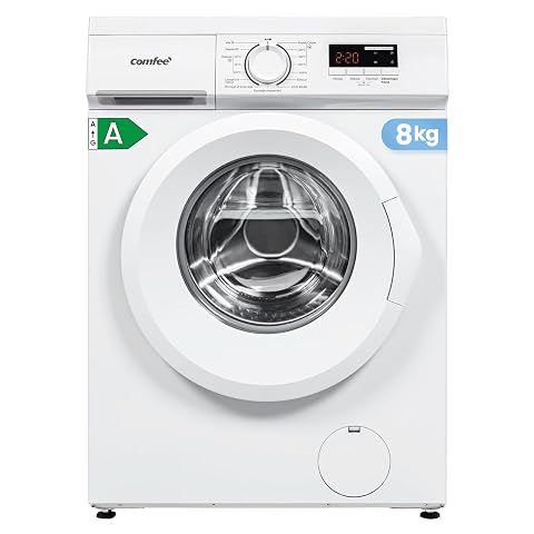 Lave-linge hublot blanc Comfee installé dans une buanderie lumineuse aux tons doux