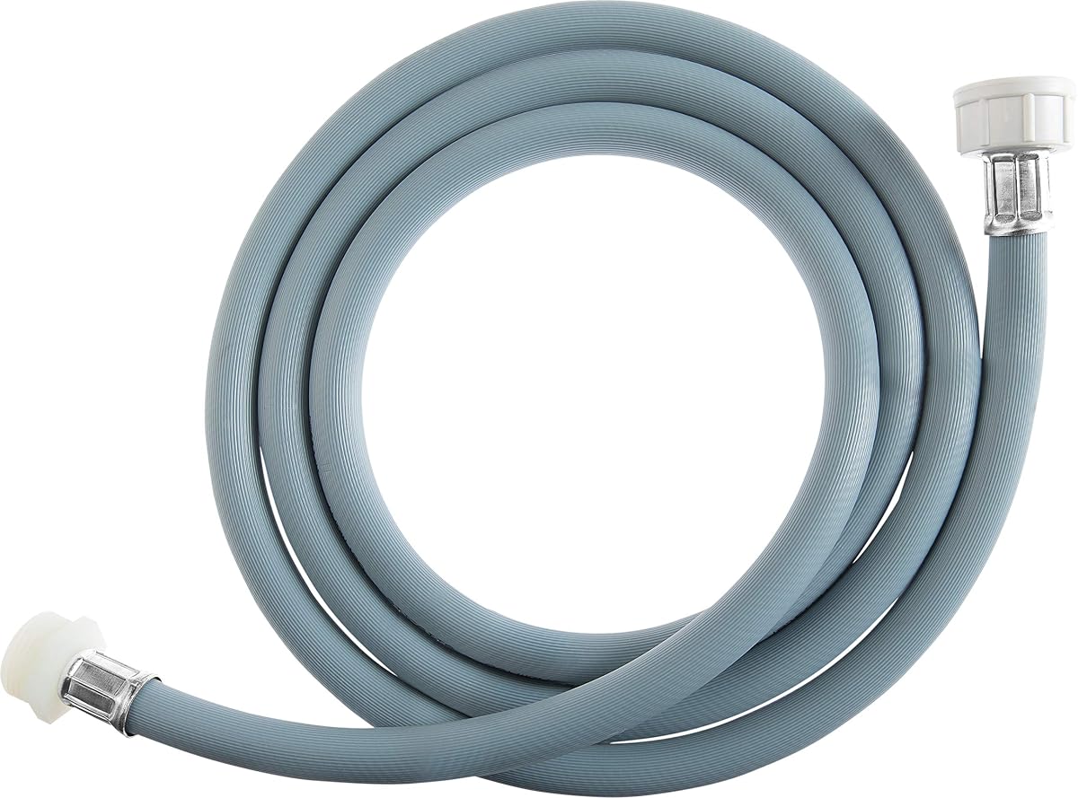 Rallonge Cornat de tuyau d’arrivée d’eau de 2 m avec raccords 3/4 pouces, dans une buanderie